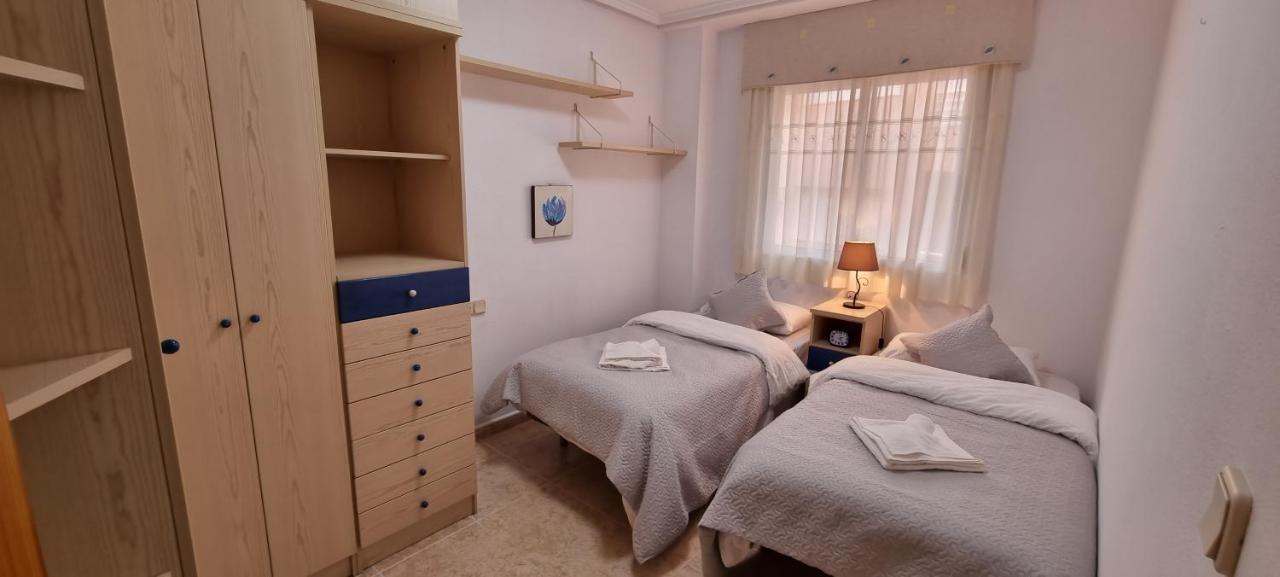 Apartament Dos Playas Torrevieja Esterno foto