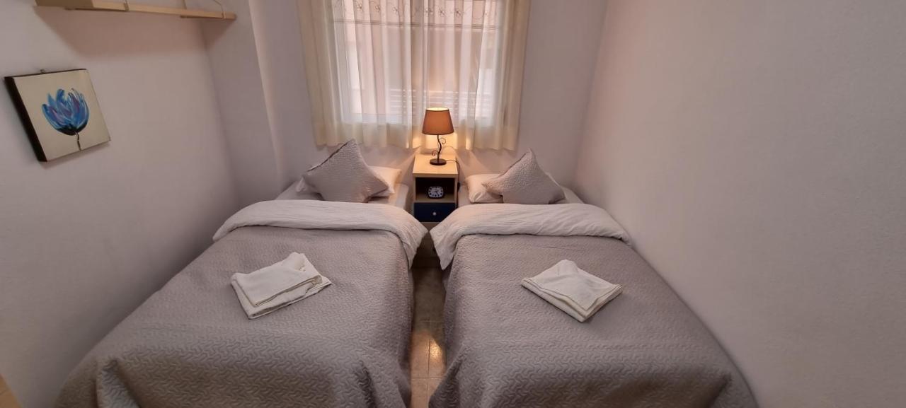 Apartament Dos Playas Torrevieja Esterno foto