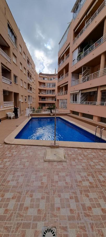 Apartament Dos Playas Torrevieja Esterno foto