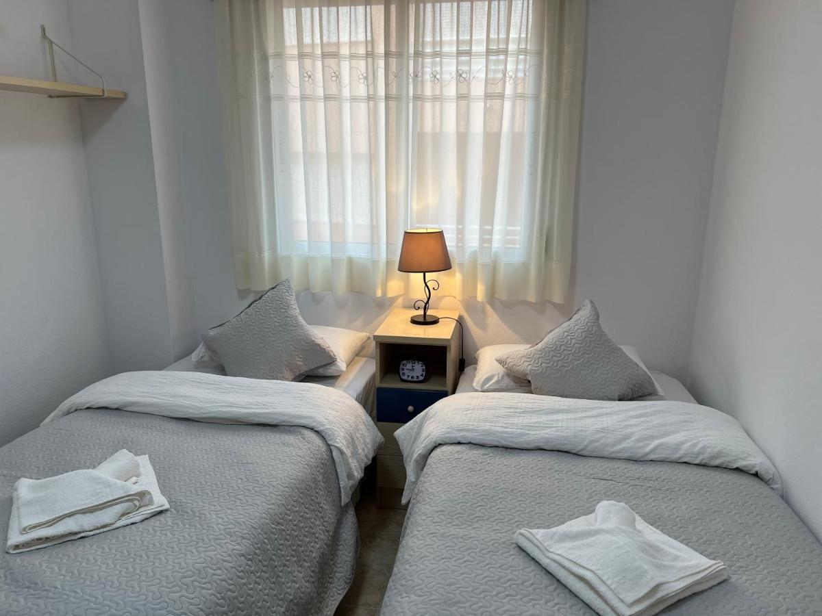 Apartament Dos Playas Torrevieja Esterno foto