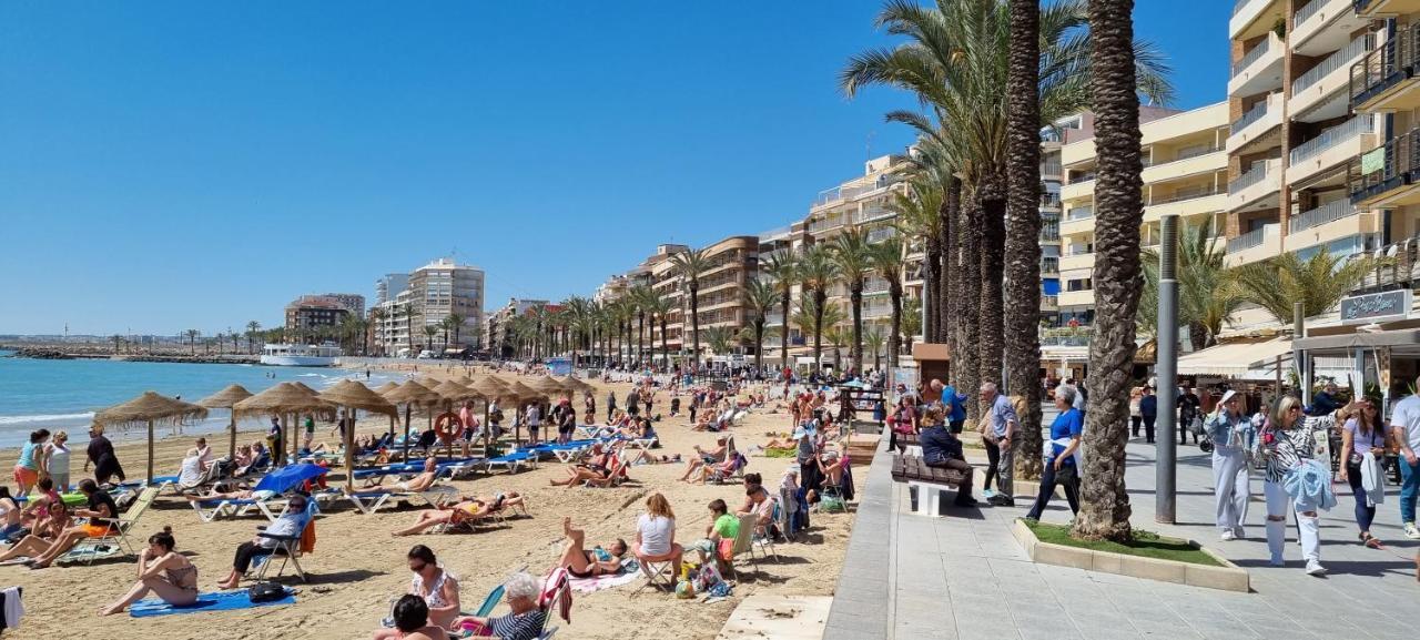 Apartament Dos Playas Torrevieja Esterno foto